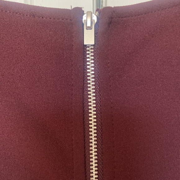 Perfect Merlot dress for work or an evening out - Picture 6 of 6